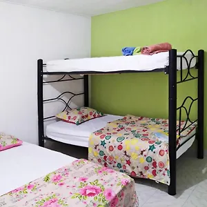Miss Maty Batista Inn San Andrés