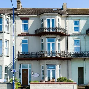 The Lakeside Guest house Redcar